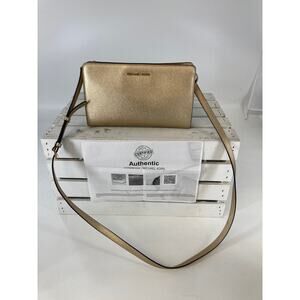 MICHAEL KORS, SMALL GOLD SAFFIANO LEATHER CROSSBODY BAG